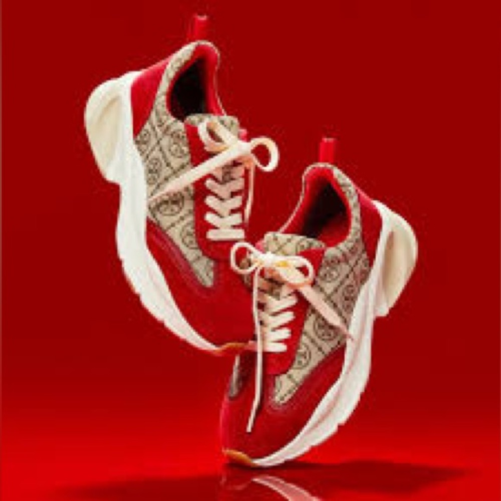 Tory Burch Good Luck Trainer sneaker in T-Monogram in Red and Cream